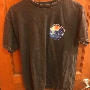 Trendy Distressed Tee!